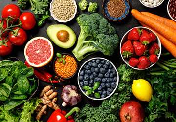7 Best Low-Calorie Snacks for Weight Loss: Tasty & Healthy Options